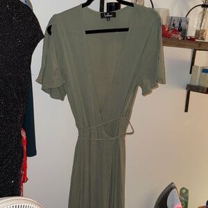 Lulu's Sage Green Maxi Dress